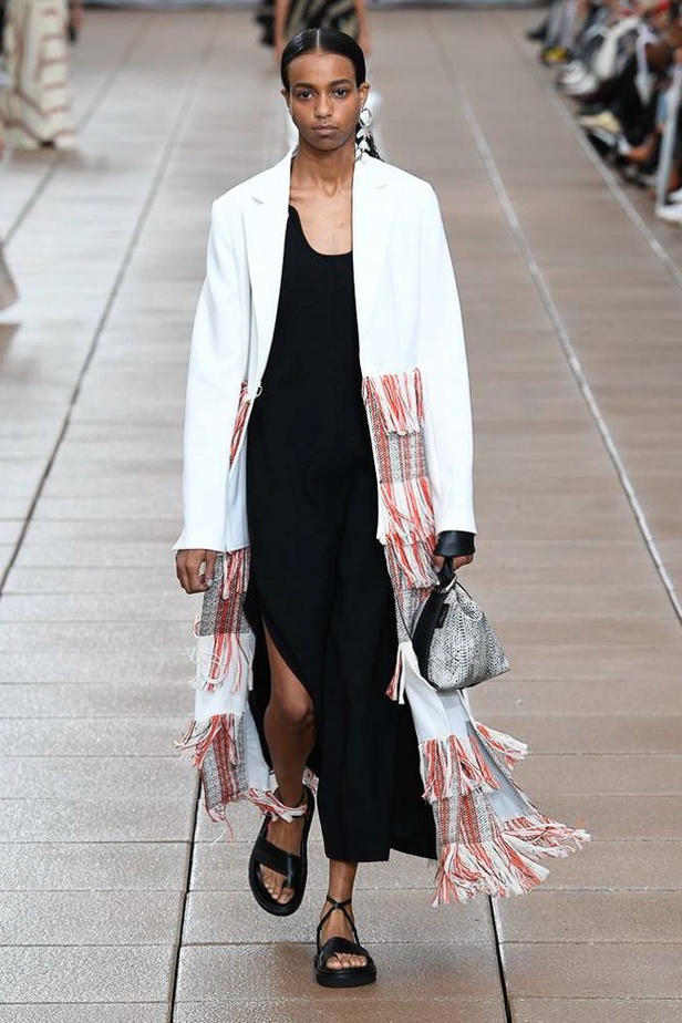 مجموعة Phillip Lim 3.1 لربيع وصيف 2019 !