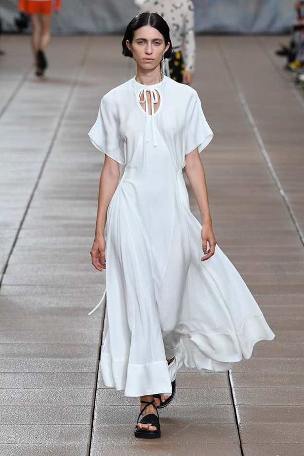 مجموعة Phillip Lim 3.1 لربيع وصيف 2019 !