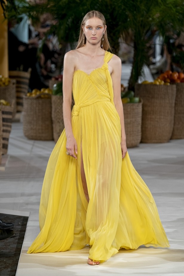 اسبوع الموضة في نيويورك 2019 عرض أزياء oscar de la renta  ربيع وصيف 2020