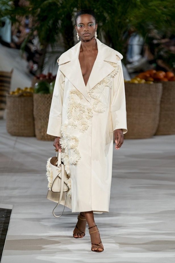 اسبوع الموضة في نيويورك 2019 عرض أزياء oscar de la renta  ربيع وصيف 2020