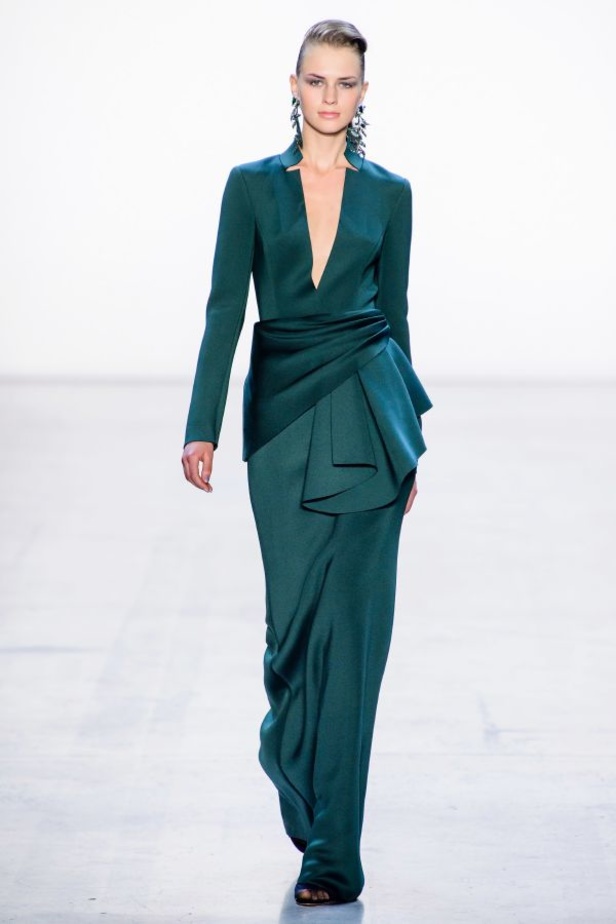 مجموعة Badgley Mischka للألبسة الجاهزة لموسم خريف 2019