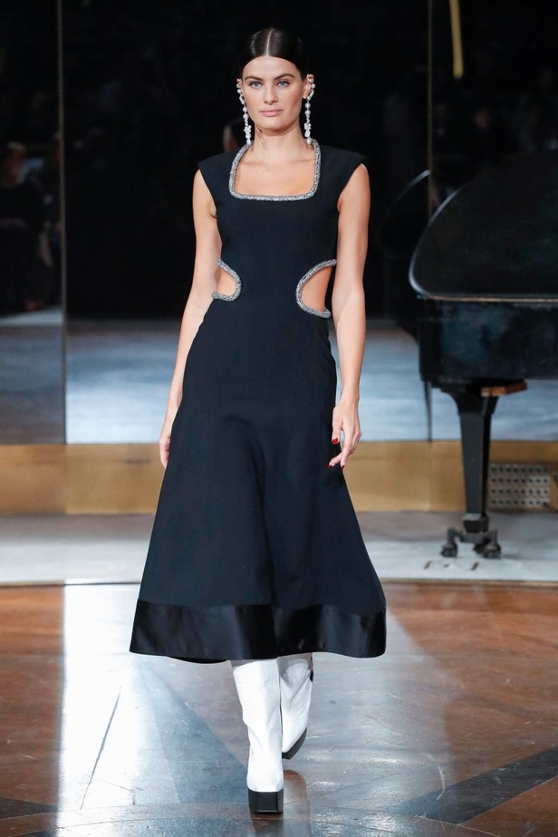 فساتين PRABAL GURUNG لخريف وشتاء2020/2021  