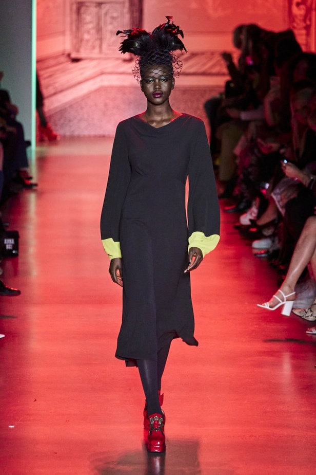 مجموعة الازياء الجاهزة من ANNA SUI  من اسبوع الموضة في نيويورك2020