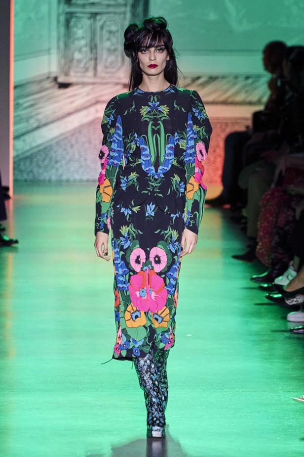 مجموعة الازياء الجاهزة من ANNA SUI  من اسبوع الموضة في نيويورك2020