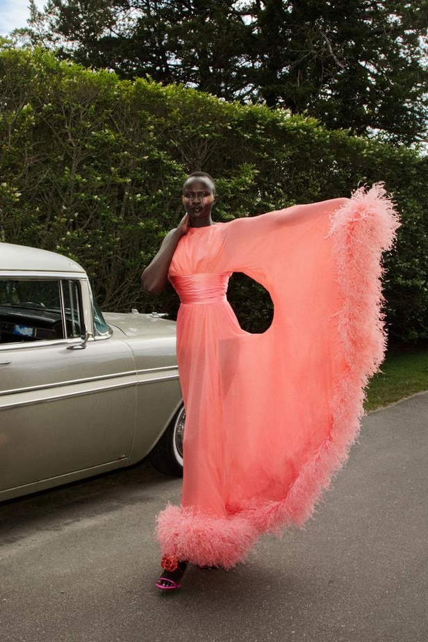 صور مجموعة ازياء Alexandre Vauthier للهوت كوتور خريف وشتاء 2021