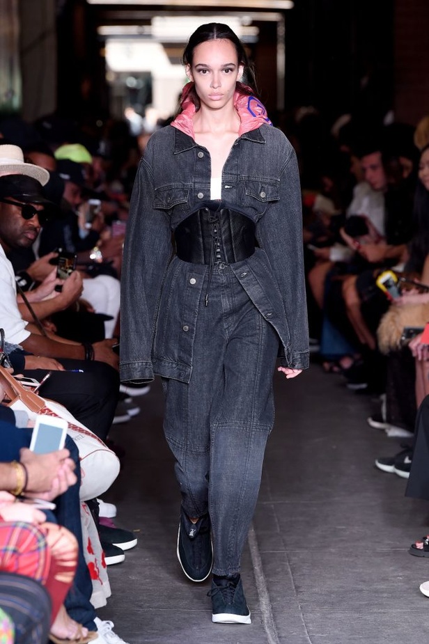 مجموعة بابليك سكول لموسم ربيع وصيف 2018