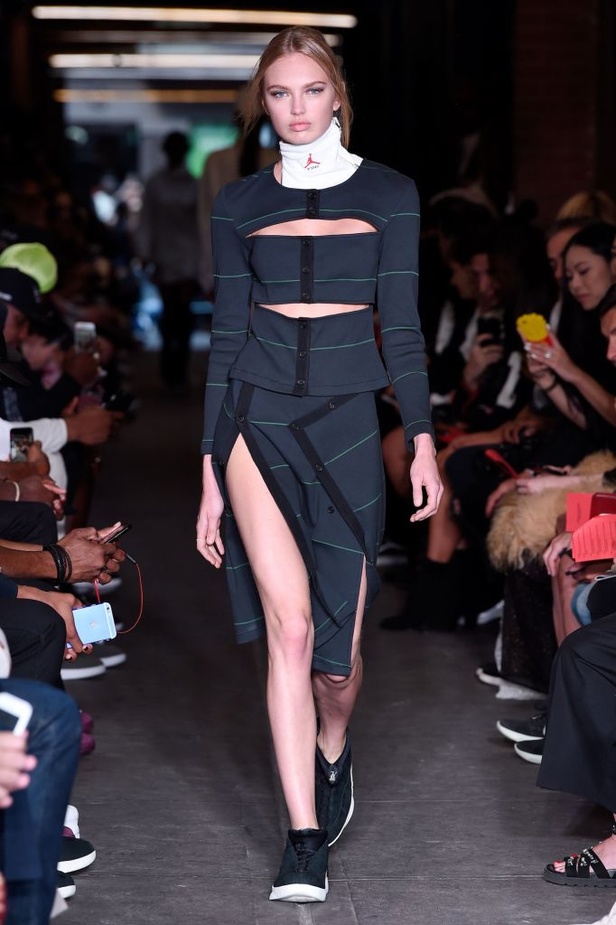 مجموعة بابليك سكول لموسم ربيع وصيف 2018