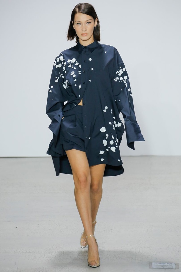 مجموعة أوسكار دي لا رينتا لموسم ربيع وصيف 2018