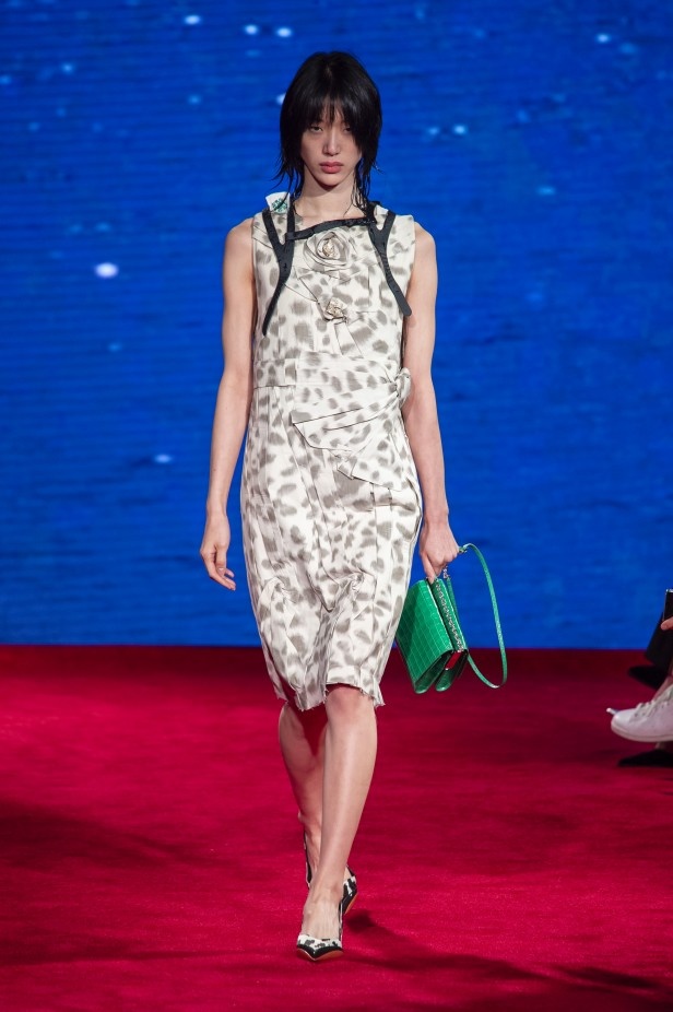 مجموعة كالفن كلاين لربيع وصيف 2019