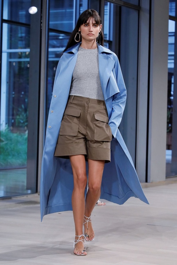 عرض أزياء تيبي لربيع وصيف 2020