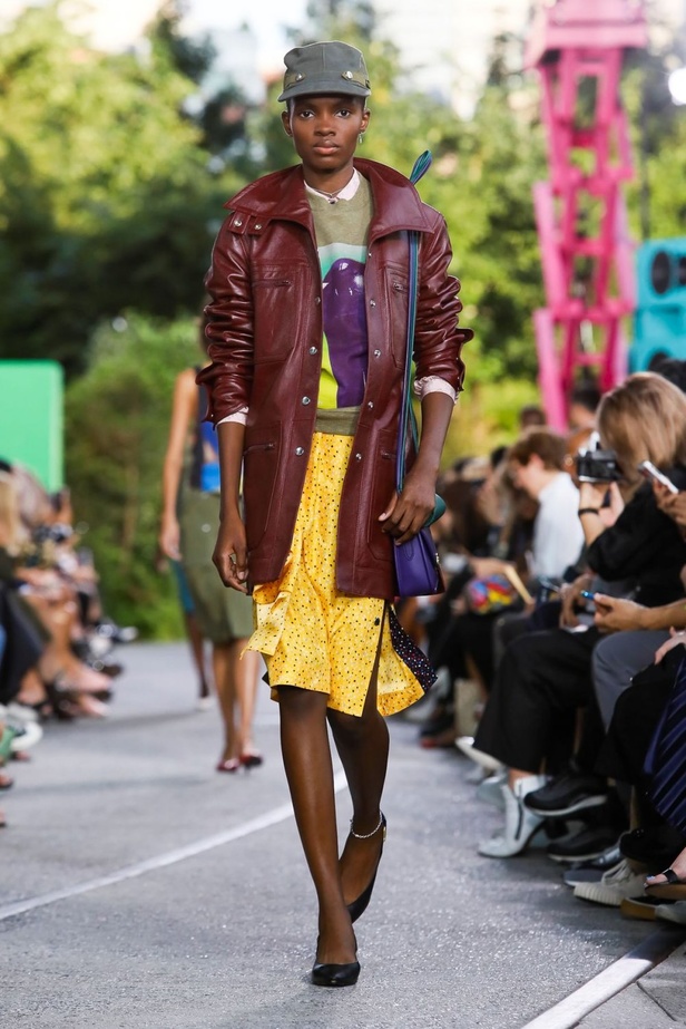  اسبوع الموضة في نيويورك 2019 عرض أزياء  coach ربيع وصيف 2020  