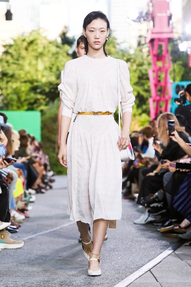  اسبوع الموضة في نيويورك 2019 عرض أزياء  coach ربيع وصيف 2020  