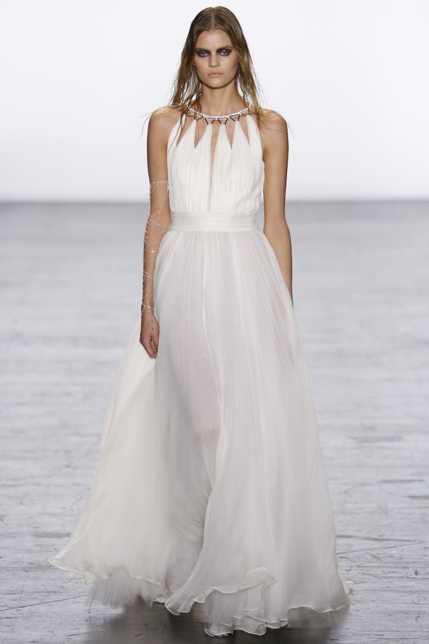 وشوم الجلد تغزو تصاميم Tadashi Shoji في نيويورك