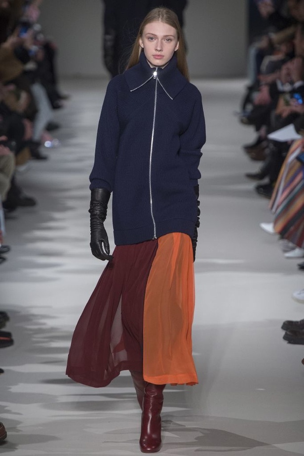 مجموعة فيكتوريا بيكهام للألبسة الجاهزة لخريف و شتاء 2017