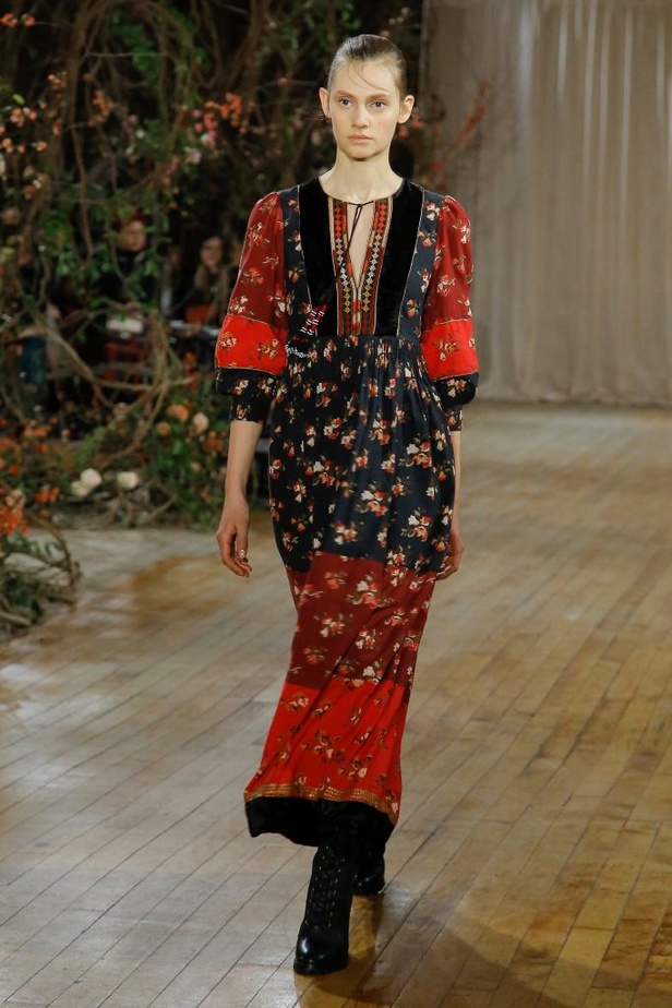 مجموعة أولا جونسون للألبسة الجاهزة لخريف و شتاء 2017-2018