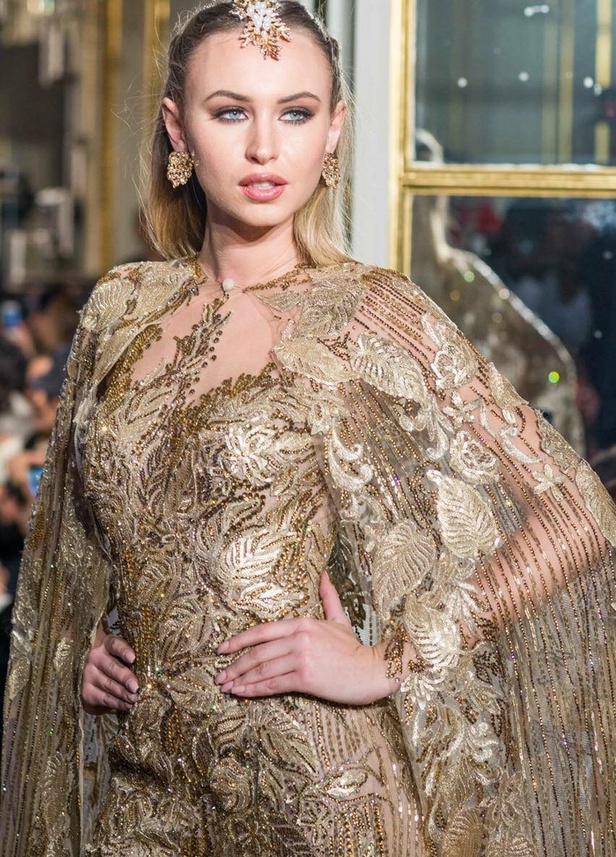 عرض ازياء هاني البحيري في اسبوع الموضة في باريس