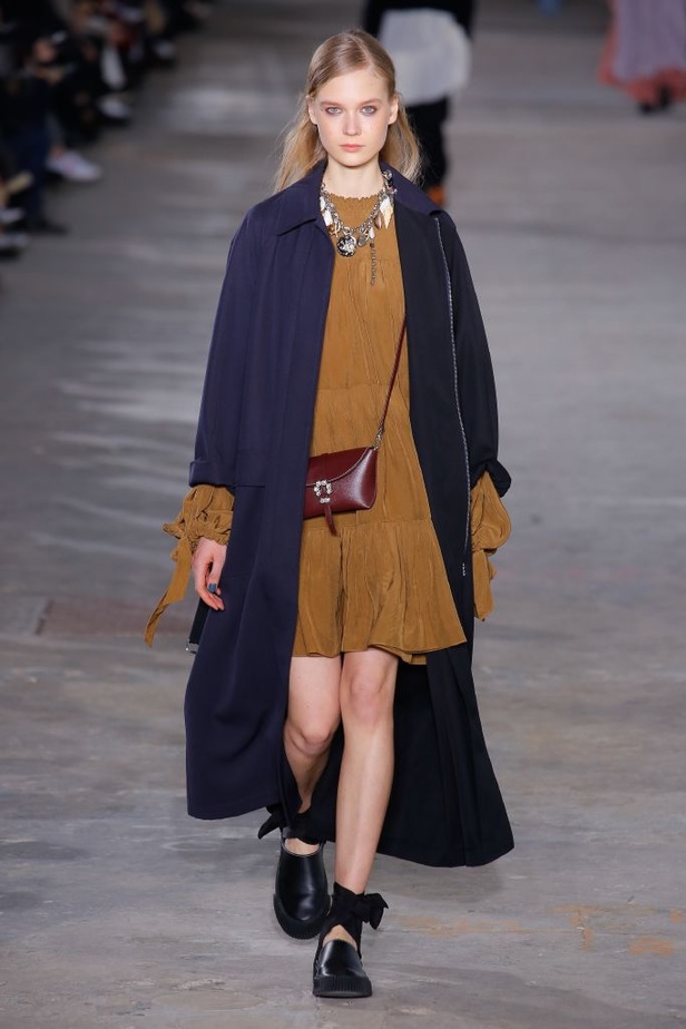 عرض أزياء 3.1 Phillip Lim لخريف وشتاء ٢٠١٨ !