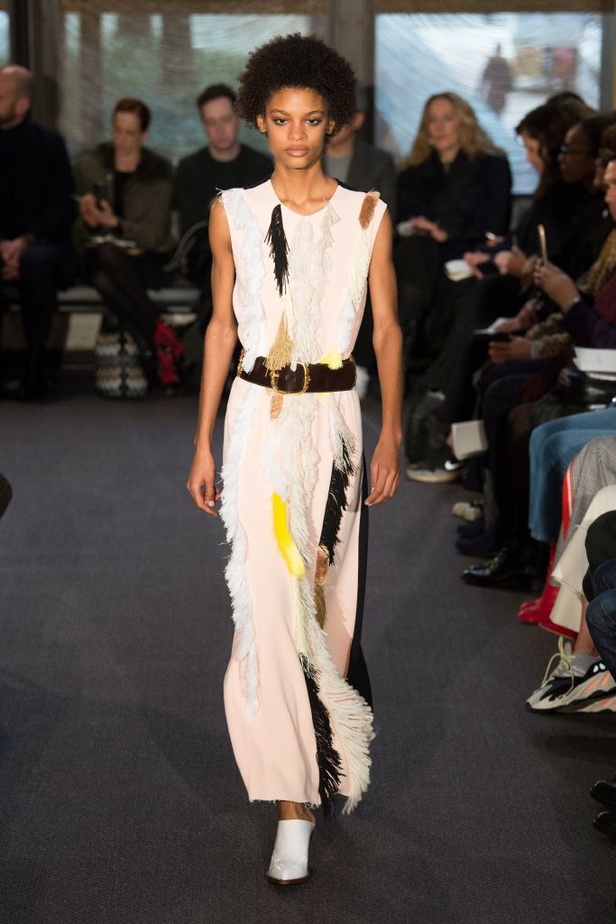 مجموعة ديريك لام للألبسة الجاهزة لخريف و شتاء 2018