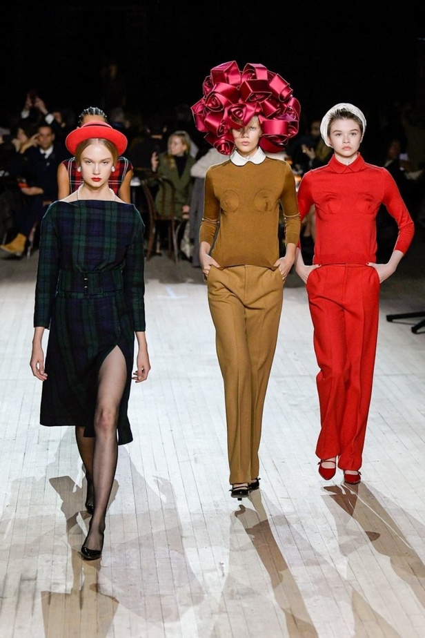 عرض ازياء MARC JACOBS لخريف وشتاء2020/2021  