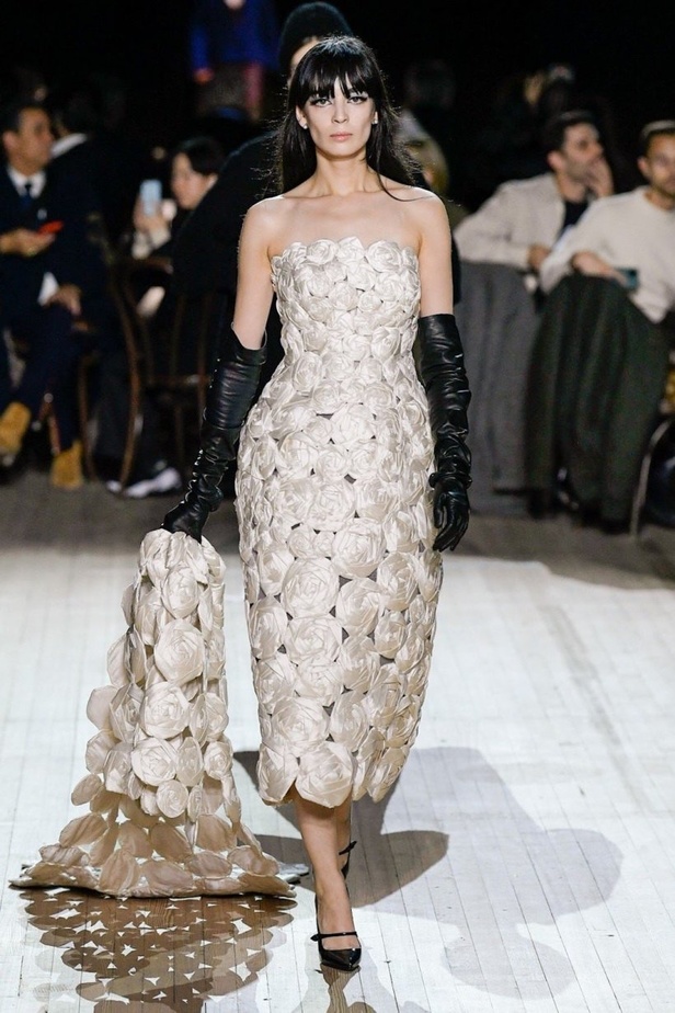 عرض ازياء MARC JACOBS لخريف وشتاء2020/2021  