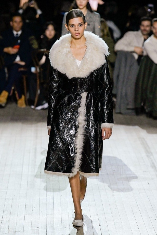 عرض ازياء MARC JACOBS لخريف وشتاء2020/2021  