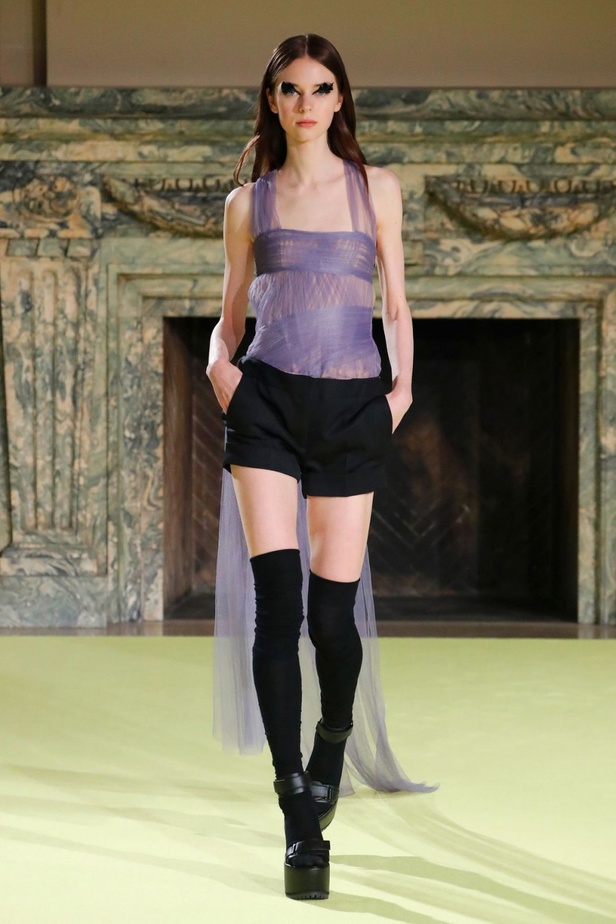 عرض أزياء VERA WANG لخريف وشتاء2020/2021 بنيويورك 