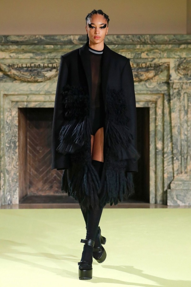 عرض أزياء VERA WANG لخريف وشتاء2020/2021 بنيويورك 