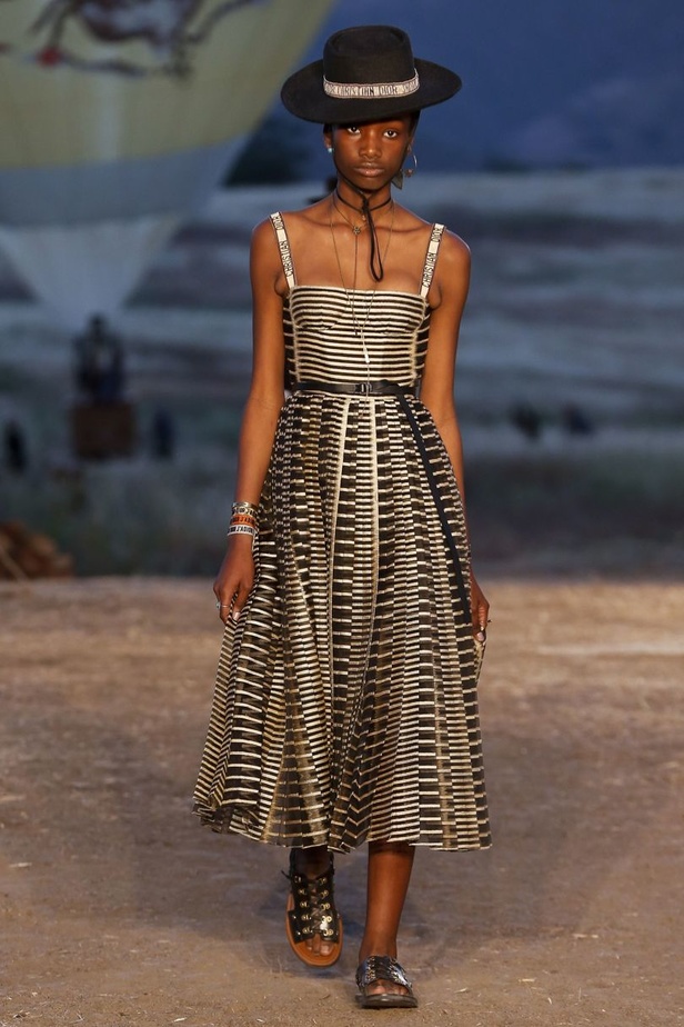 مجموعة ديور كروز 2018