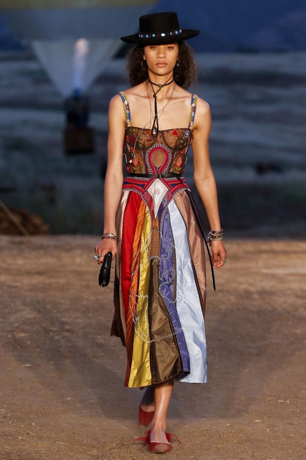 مجموعة ديور كروز 2018