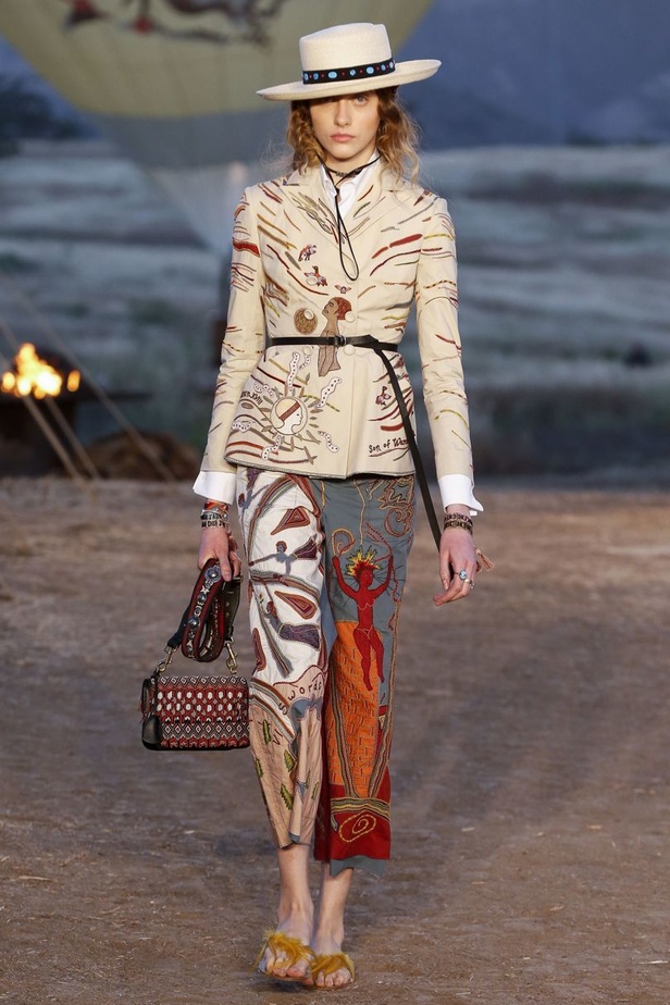 مجموعة ديور كروز 2018