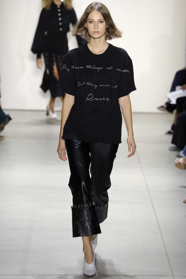 عرض Prabal Gurung في اسبوع نيويورك للموضة 