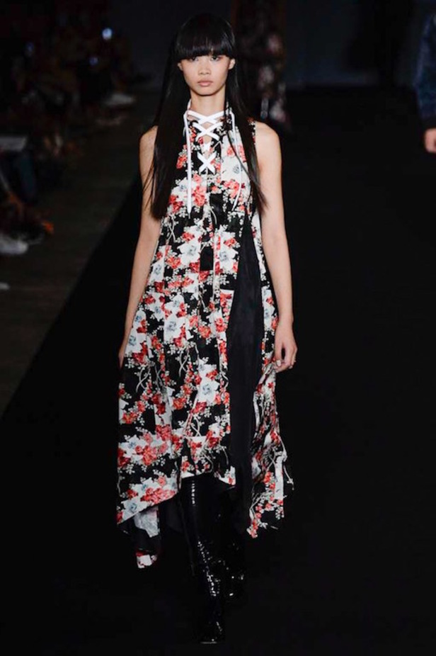 مجموعة Rag & Bone لموسم ربيع وصيف 2017