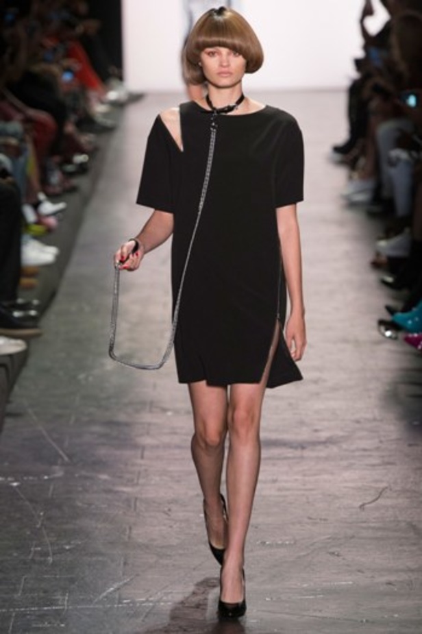 مجموعة Jeremy Scott لربيع وصيف ٢٠١٧ !