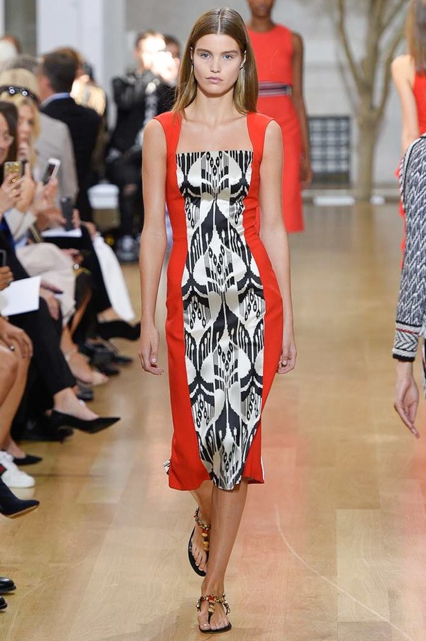 مجموعة اوسكار دي لا رنتا لموسم ربيع وصيف 2017