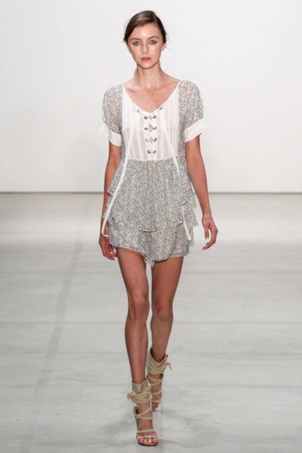 مجموعة ماريسا ويب لموسم ربيع وصيف 2017