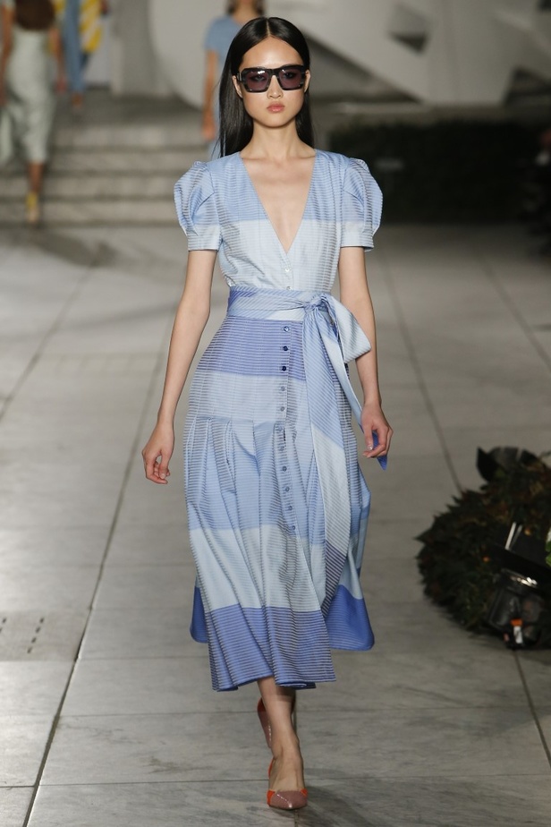 مجموعة كارولينا هيريرا لموسم ربيع وصيف 2018