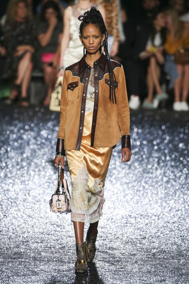 مجموعة "كوتش" لموسم ربيع وصيف 2018