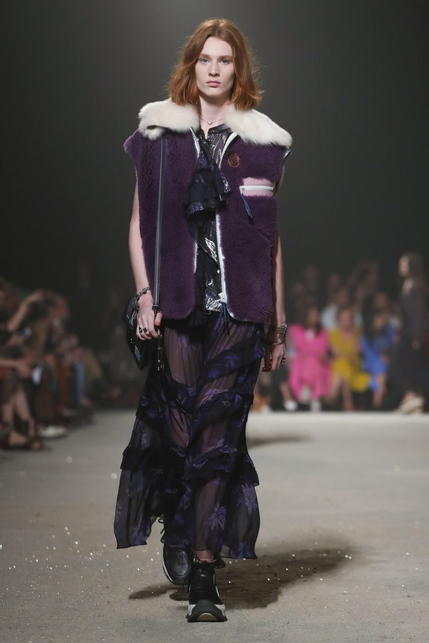 عرض ازياء كوتش لموسم ربيع وصيف 2019