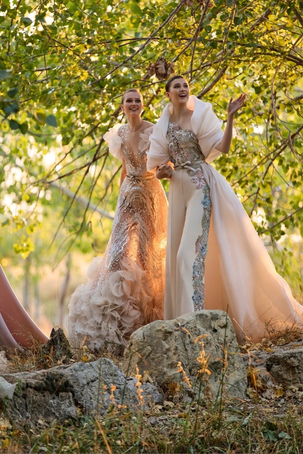 مجموعة ايلي صعب للهوت كوتور خريف وشتاء 2020 بعنوان بيروت نبع الحياة