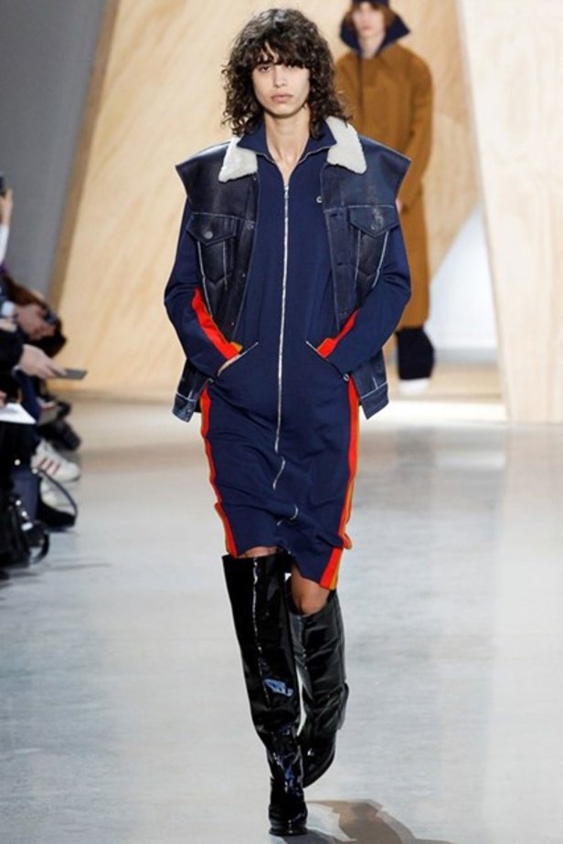 Lacoste مجموعة رياضية أنيقة 