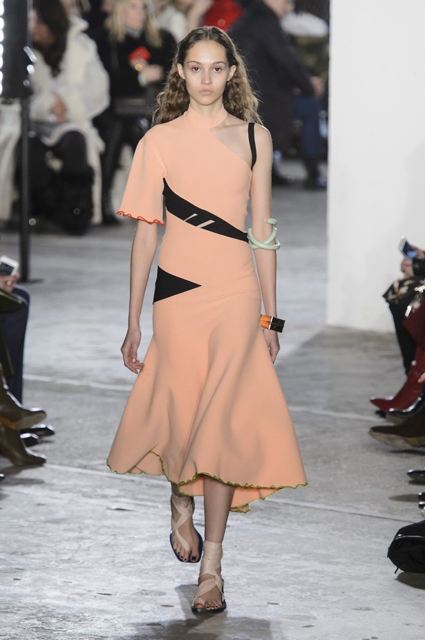  مجموعة Proenza Schouler لخريف وشتاء 2017