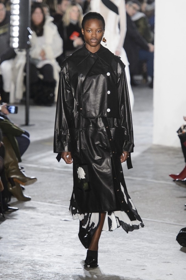  مجموعة Proenza Schouler لخريف وشتاء 2017