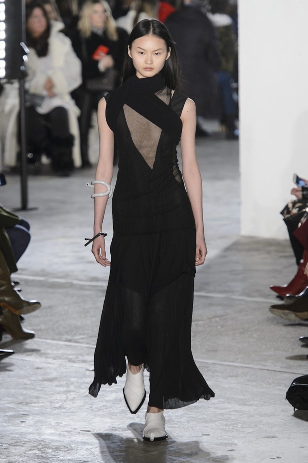  مجموعة Proenza Schouler لخريف وشتاء 2017