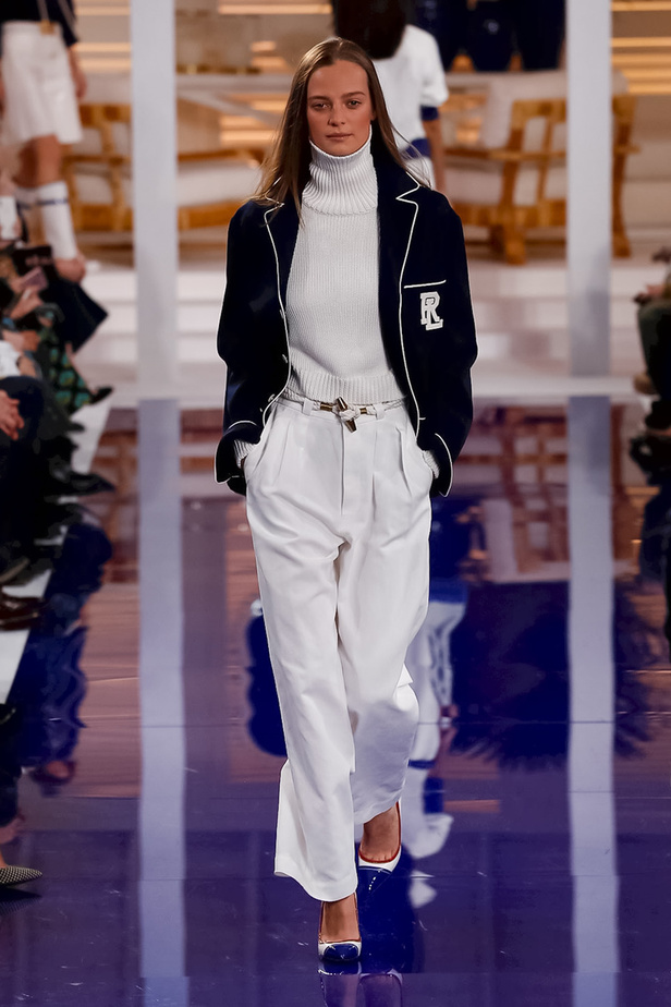 عرض أزياء رالف لورين مباشرة من أسبوع نيويورك للموضة