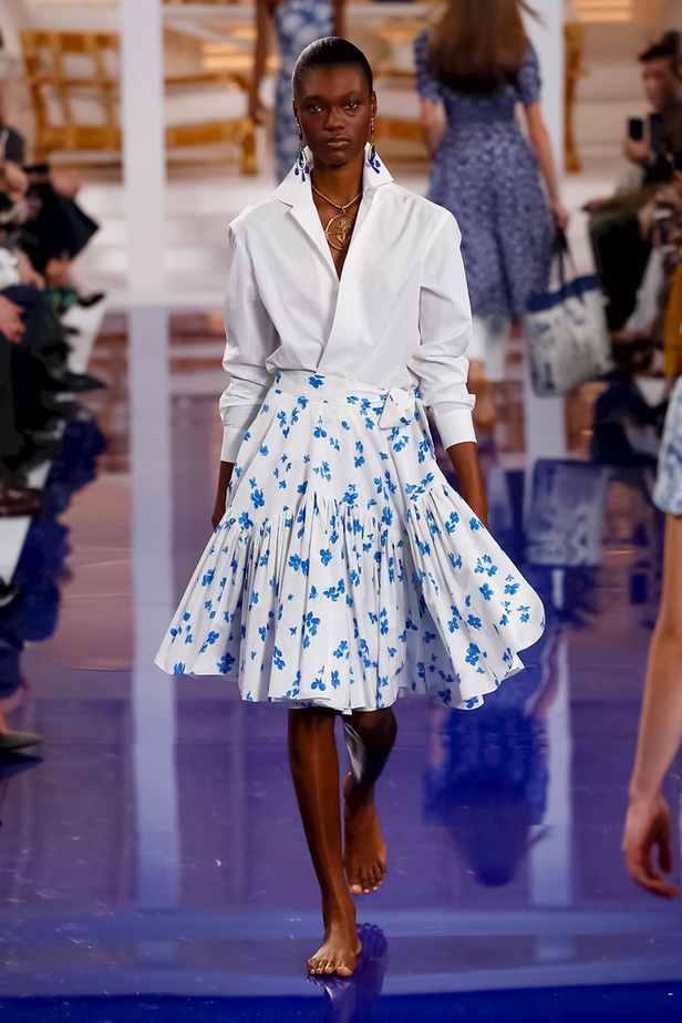 عرض أزياء رالف لورين مباشرة من أسبوع نيويورك للموضة