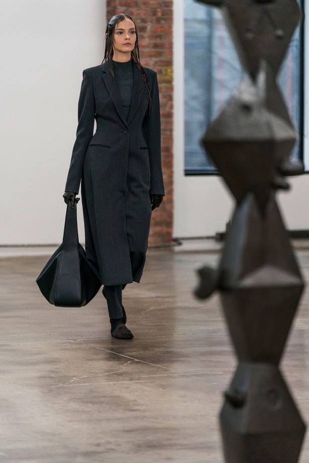 عرض أزياء The Row لخريف وشتاء 2018 !