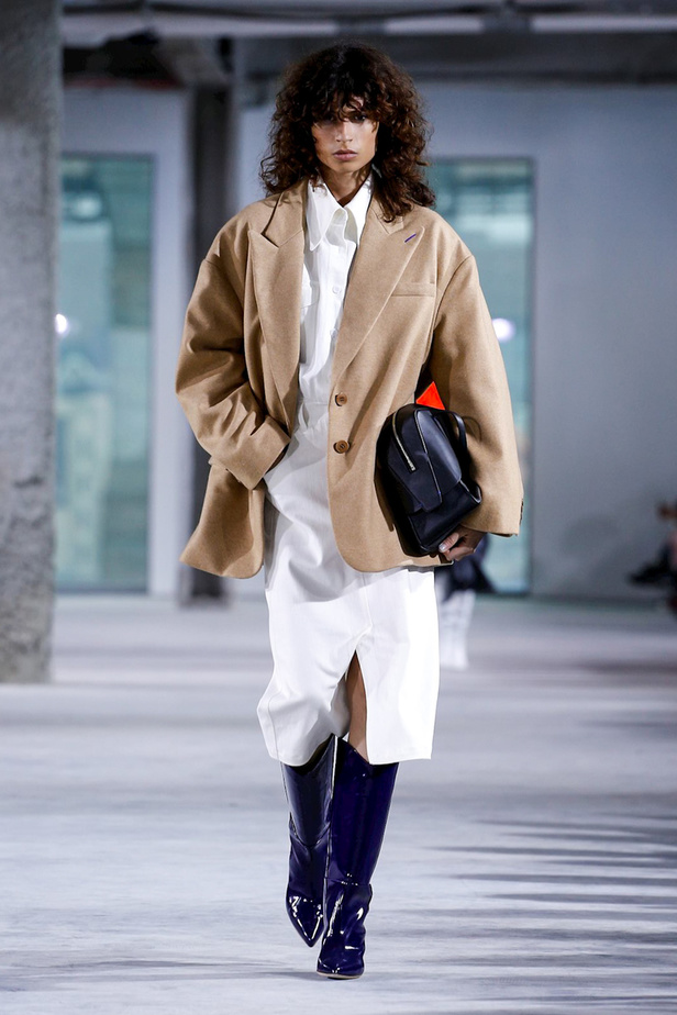 عرض أزياء تيبي لموسم خريف وشتاء 2018