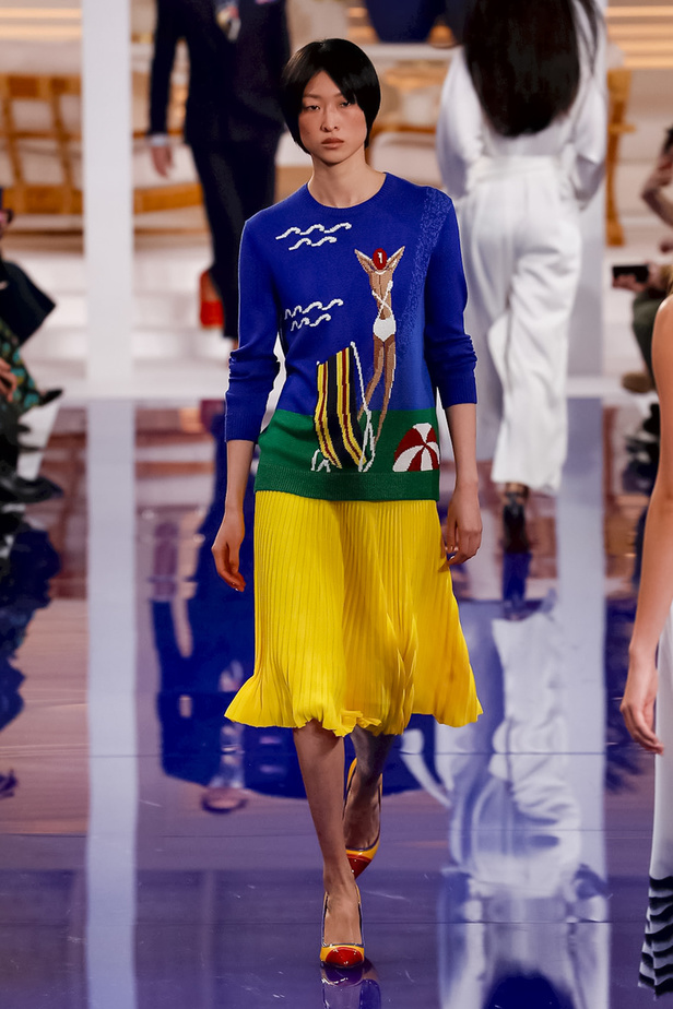 عرض أزياء رالف لورين مباشرة من أسبوع نيويورك للموضة