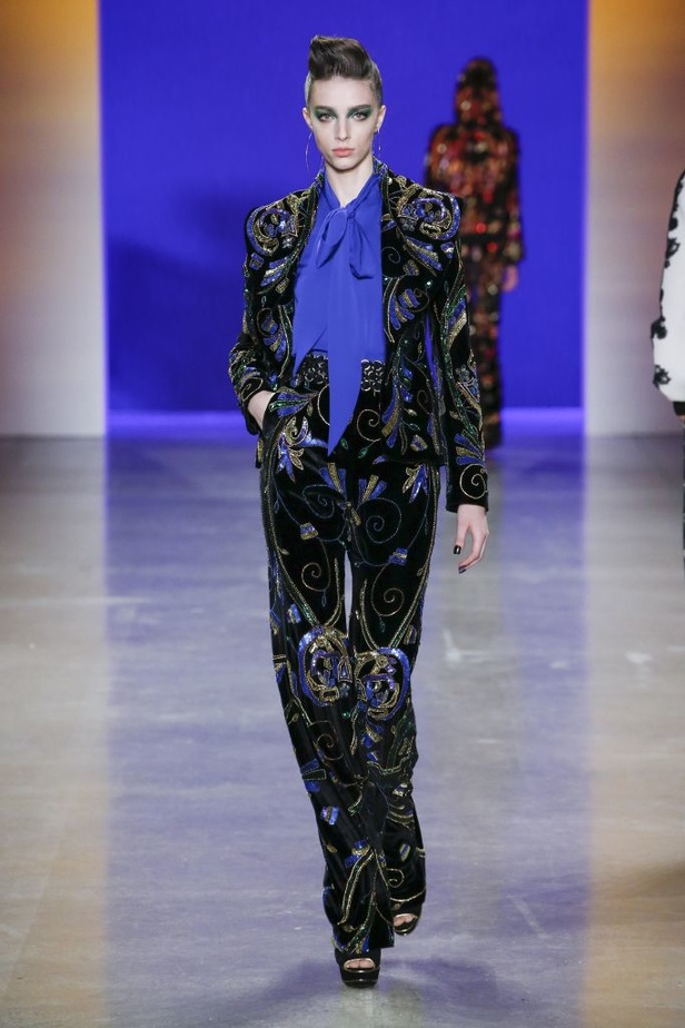 عرض أزياء Naeem Khan لخريف وشتاء ٢٠١٩ !