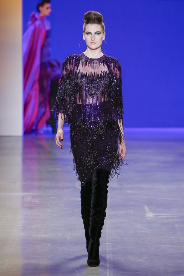 عرض أزياء Naeem Khan لخريف وشتاء ٢٠١٩ !